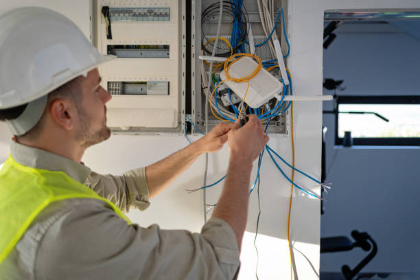 Best Licensed Electrician  in Winfield, AL